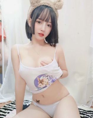嗯在啊用力插_加长未删减版在线观看